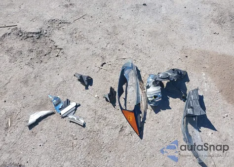 2018 Ford Fiesta Se z USA, uszkodzony, nr VIN 3FADP4BJ7JM143865